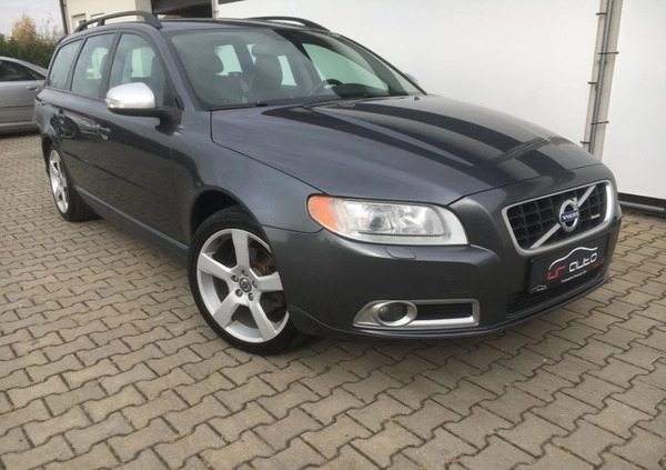 Volvo V70 cena 28900 przebieg: 260000, rok produkcji 2011 z Brok małe 277